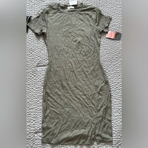 ⚠️Fitted Dress⚠️